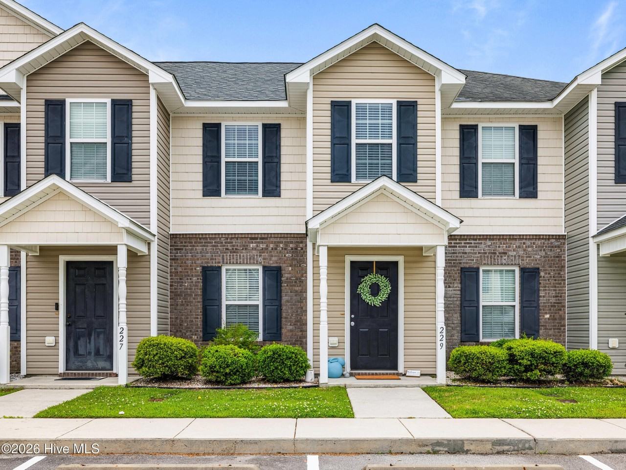 229 Glen Cannon Dr