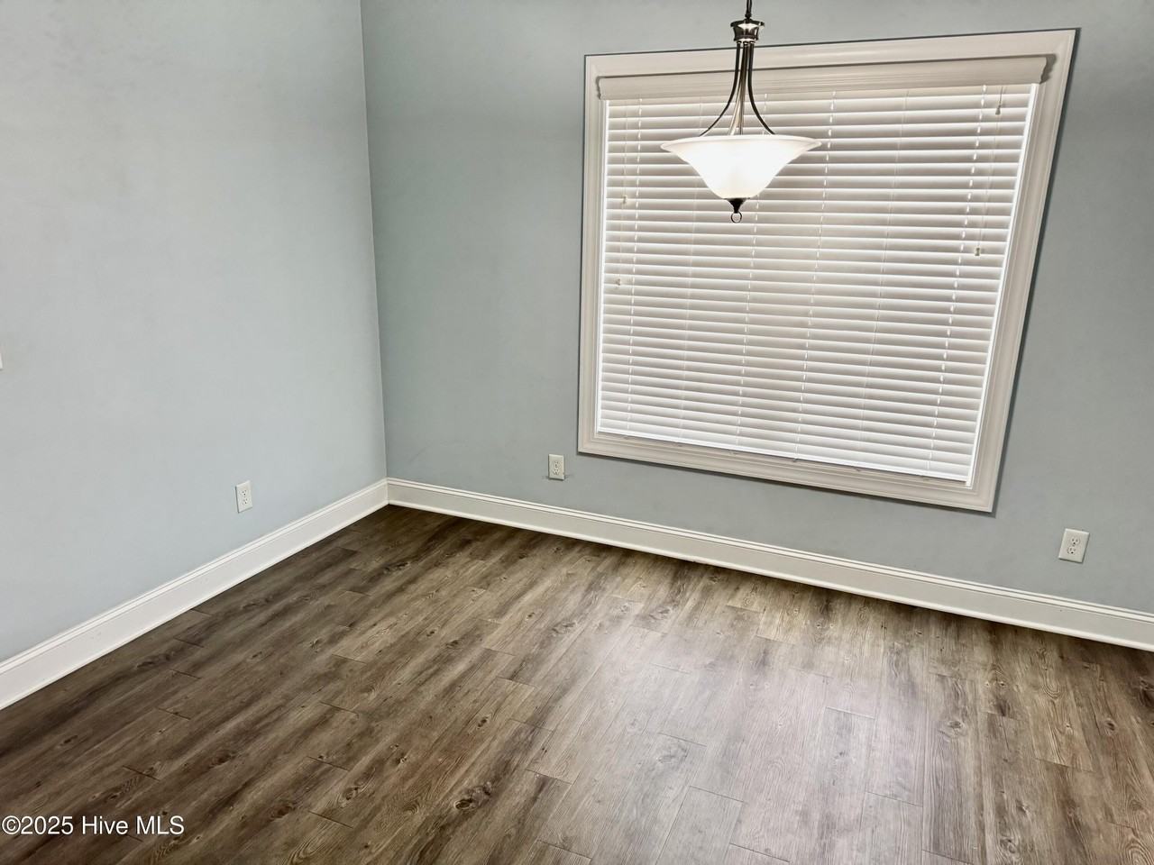 2213 Chavis Dr #B - Photo 6 of 17