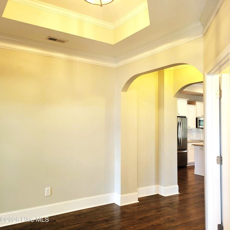 161 Keowee Cir - Photo 5 of 50