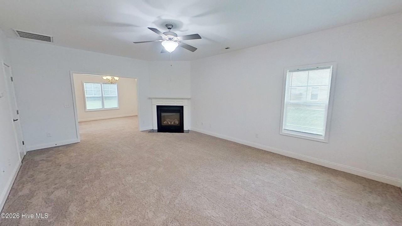 204 Murifield Dr - Photo 3 of 42