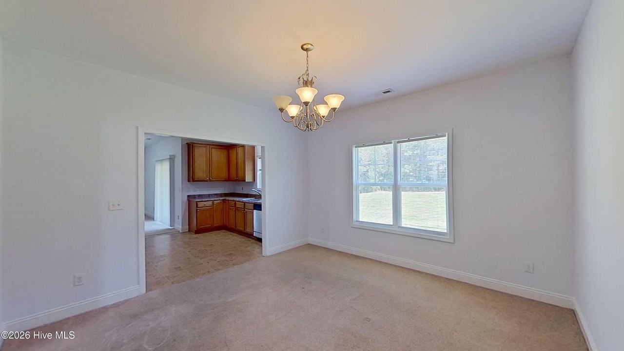204 Murifield Dr - Photo 7 of 42