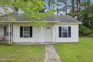 featured image of 774 Pinewood Dr