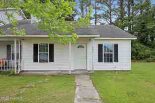 774 Pinewood Dr - Photo 1 of 1
