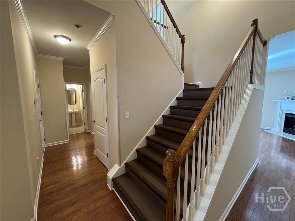 1455 Blackstone Way - Photo 5 of 28