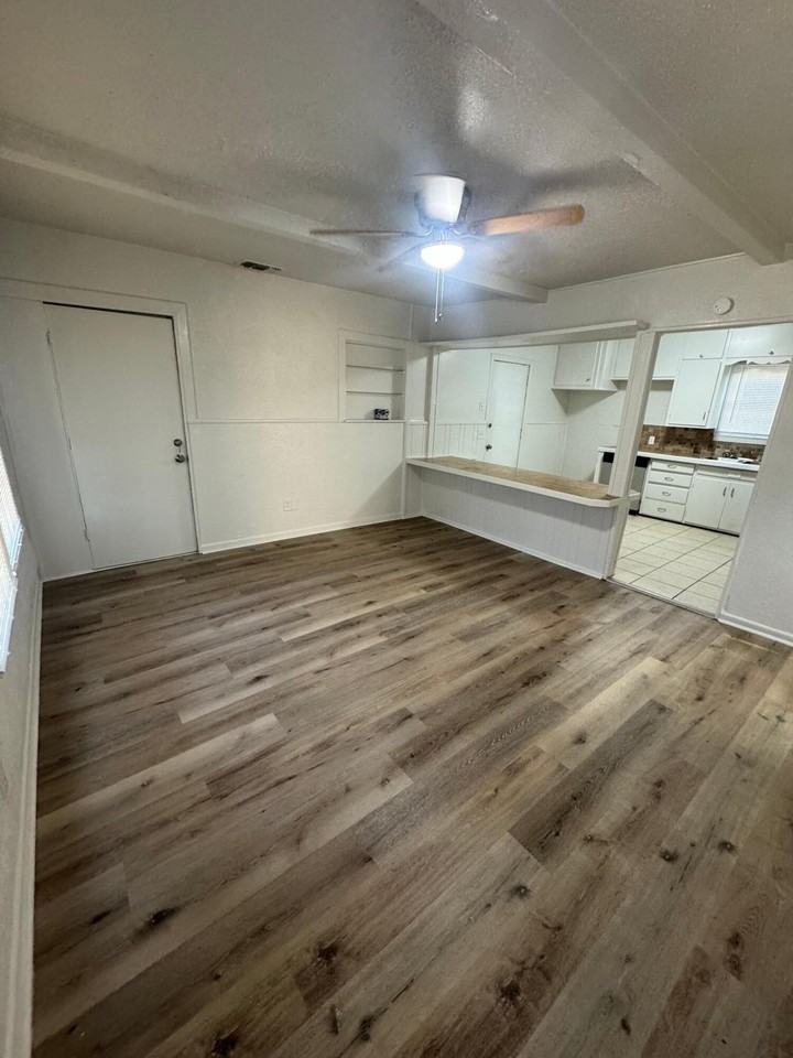 2514 37th St