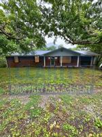 featured image of 809 Dockery Ln Se