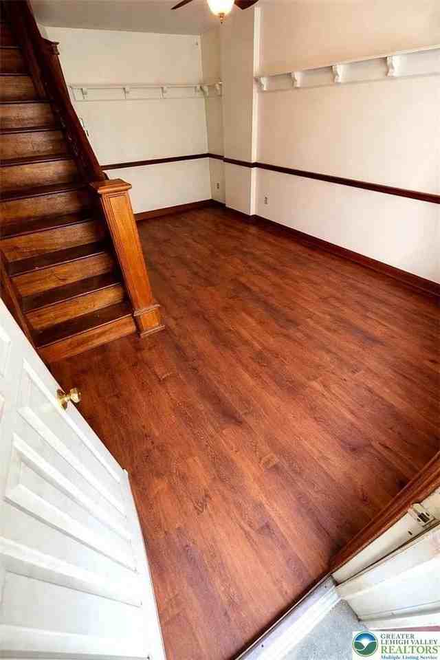 748 S Hall St #1 - Photo 5 of 11