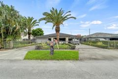 344 Nw 136th Pl #B - Photo 1 of 1