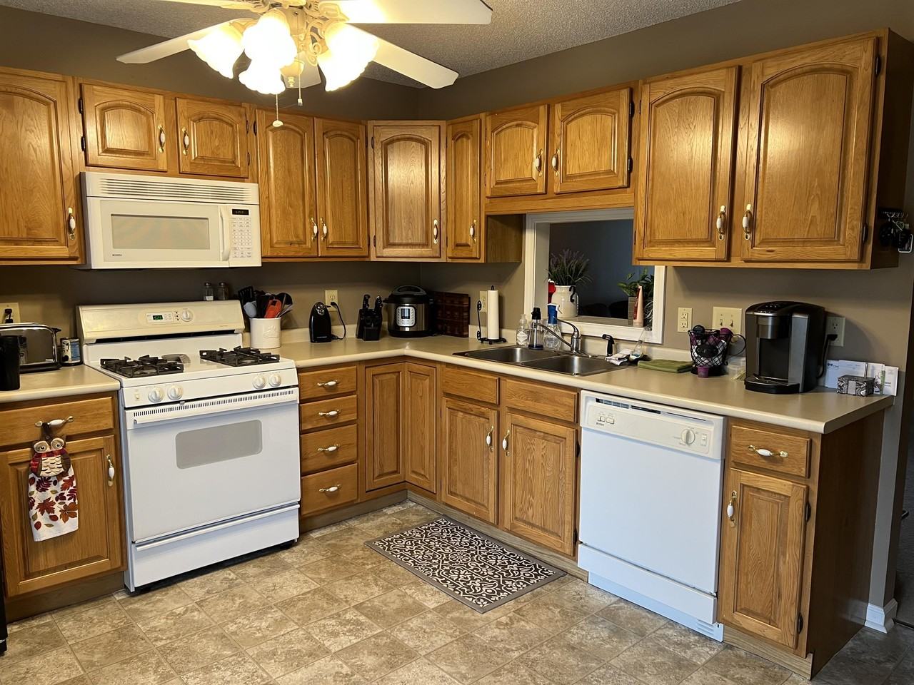 209 Radford Dr #1 - Photo 3 of 9