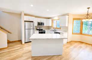 featured image of 2607 Tuxedo Ln Nw