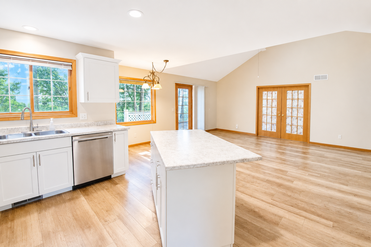 2607 Tuxedo Ln Nw - Photo 2 of 25