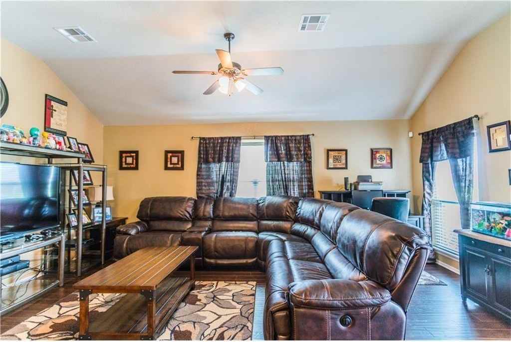 309 Spring Creek Rd #1 - Photo 6 of 22