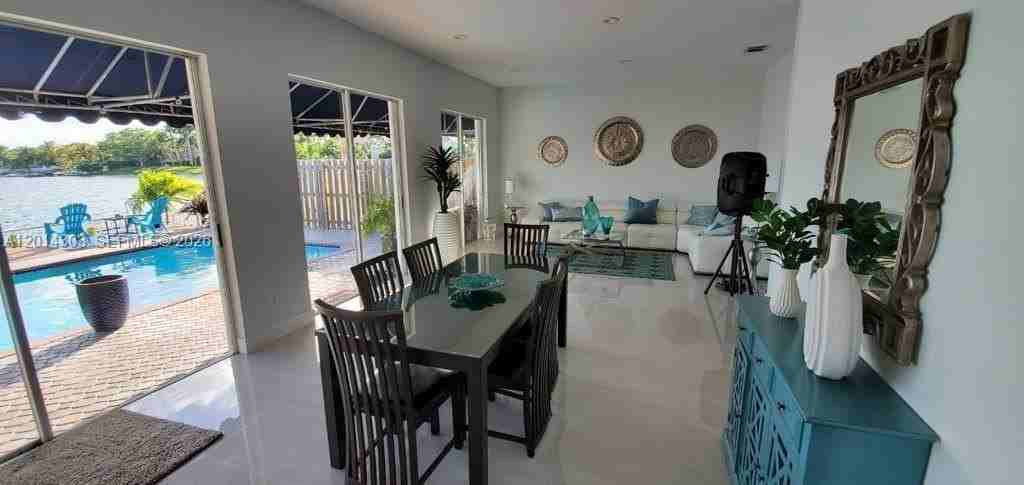 13590 Sw 144th Ter #0 - Photo 4 of 13