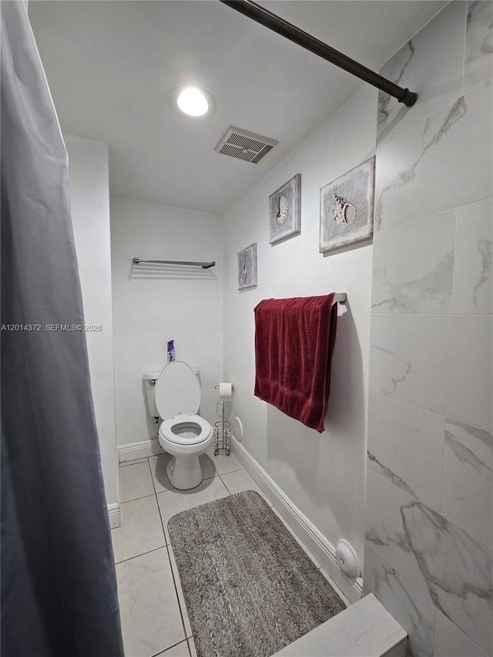 1001 Coral Club Dr #1001 - Photo 4 of 25