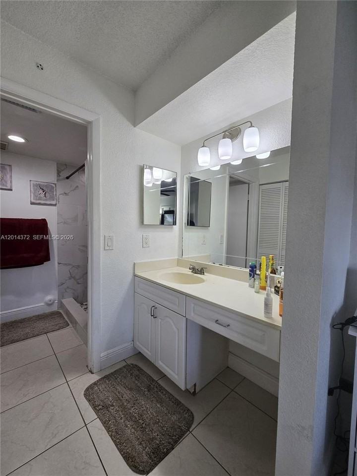 1001 Coral Club Dr #1001 - Photo 6 of 25