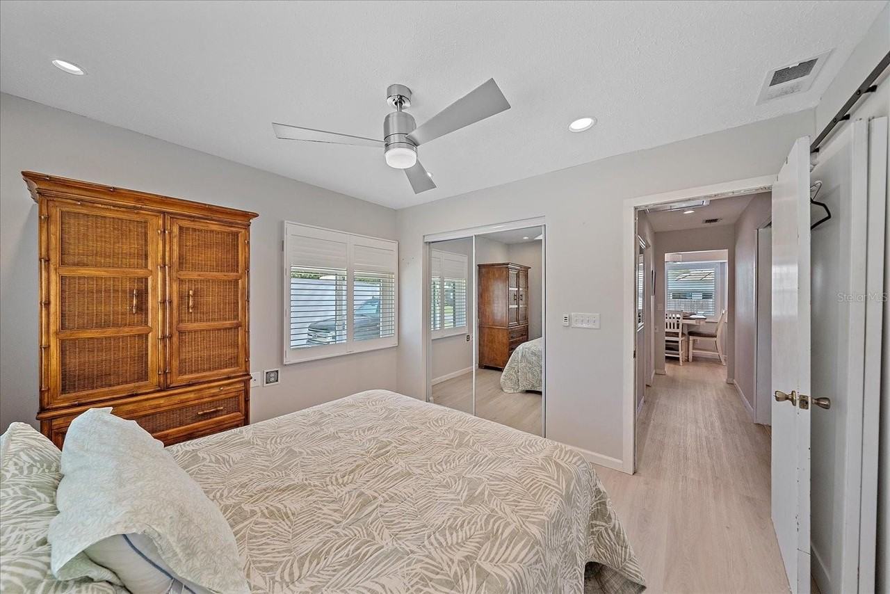 1488 Jupiter Rd - Photo 3 of 21