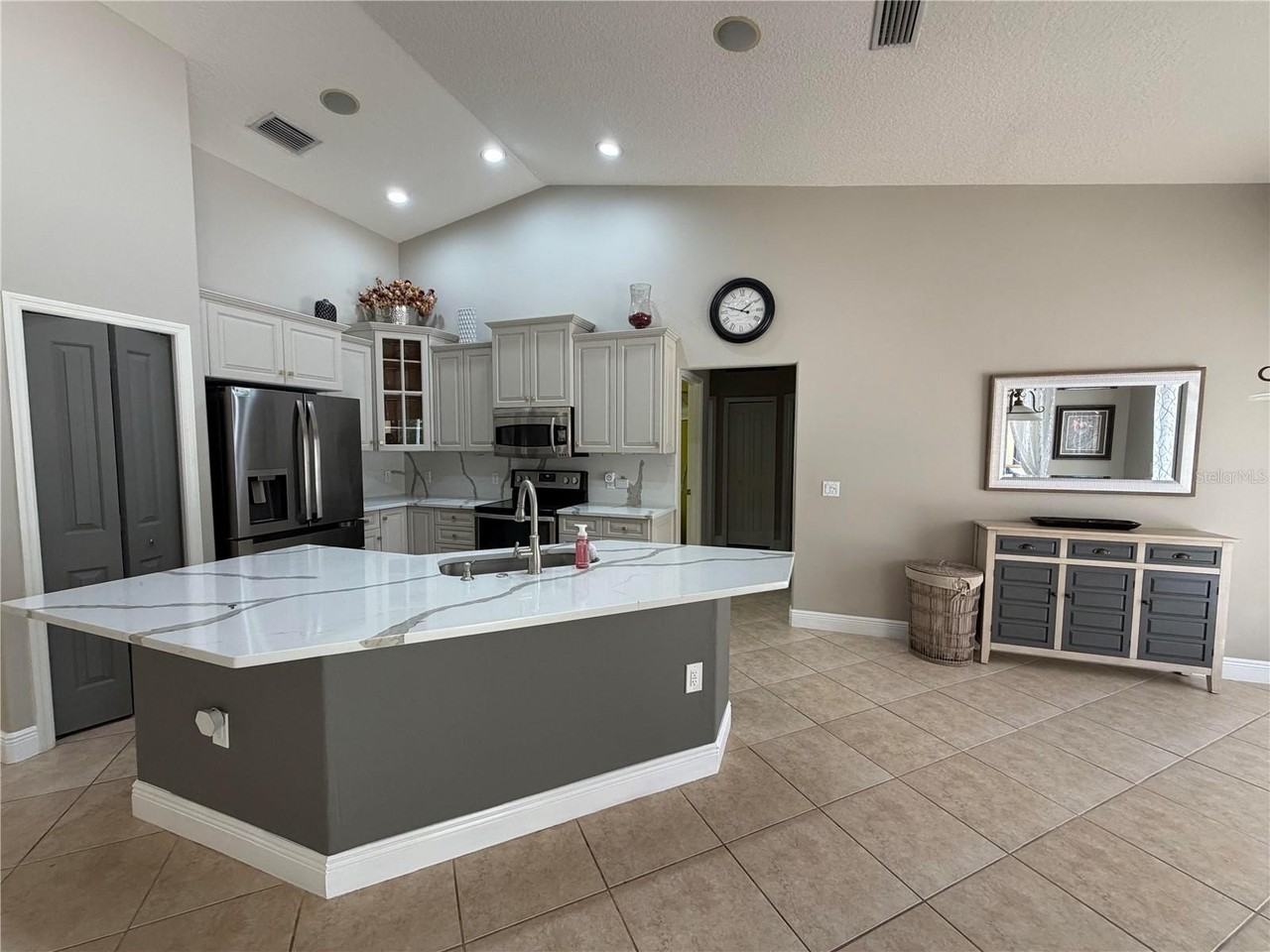 9243 13th Avenue Cir Nw - Photo 4 of 34