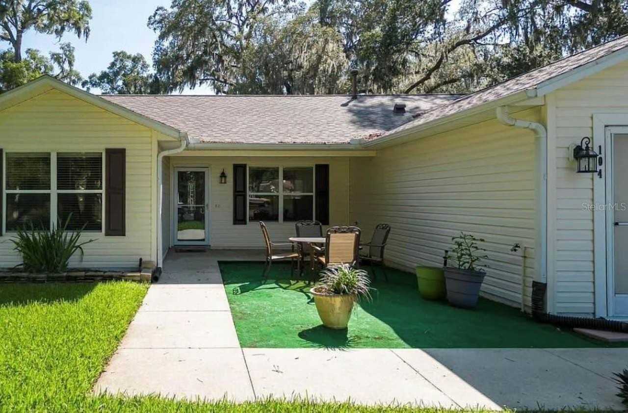 104 Cherry Blossom Ln - Photo 2 of 17
