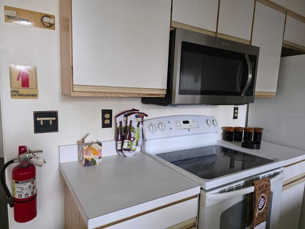 2456 Sweetwater Club Cir #20 - Photo 3 of 11