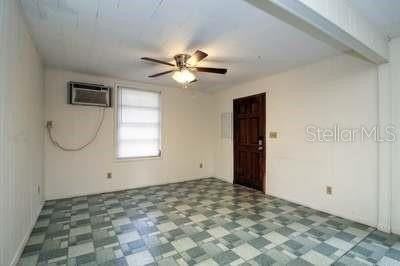 1405 Ne 55th St - Photo 3 of 22