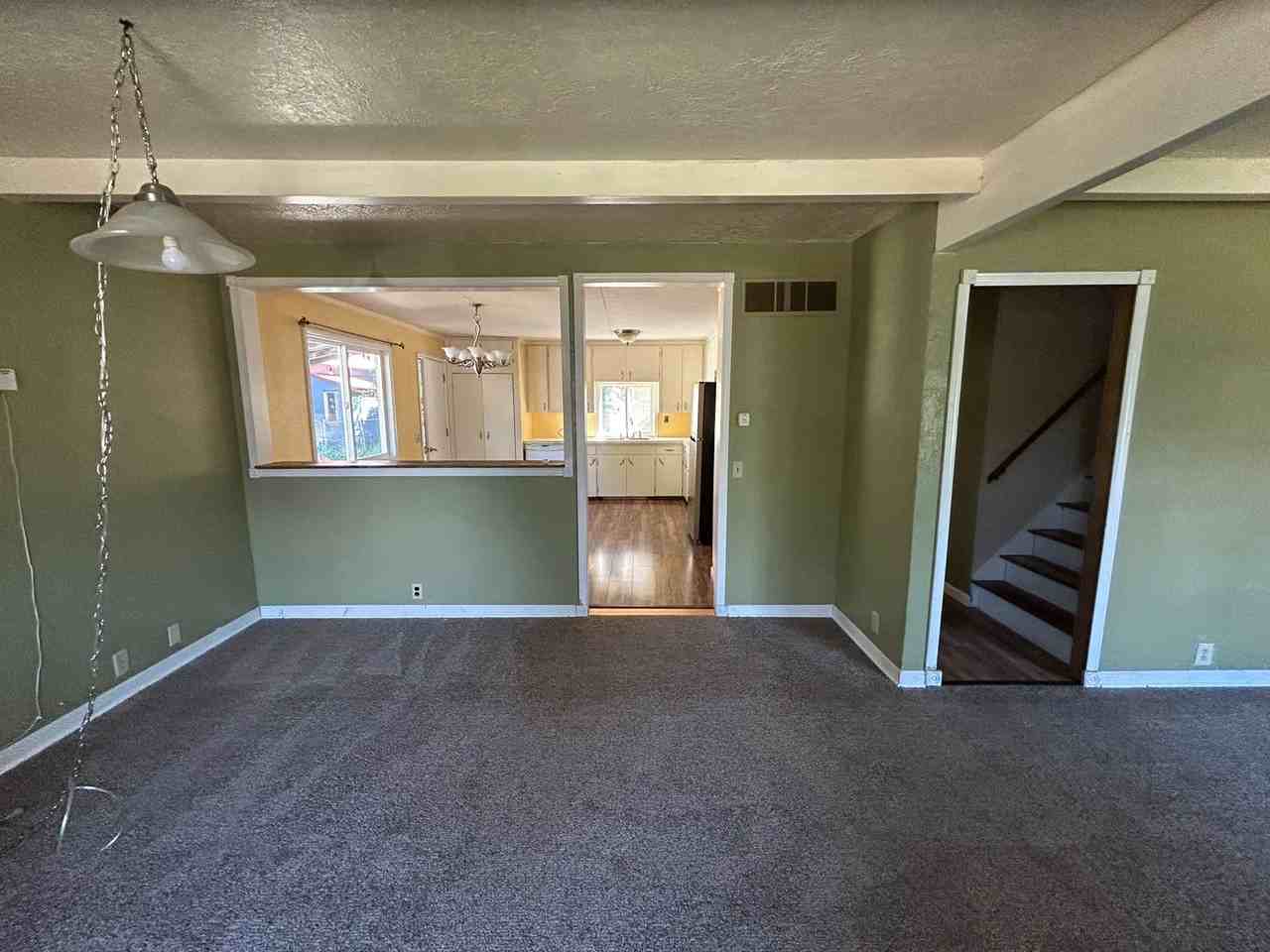110 Nw 2nd St - Photo 4 of 18
