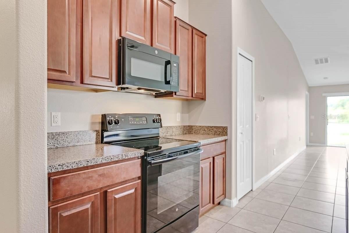 6529 Trent Creek Dr - Photo 6 of 20