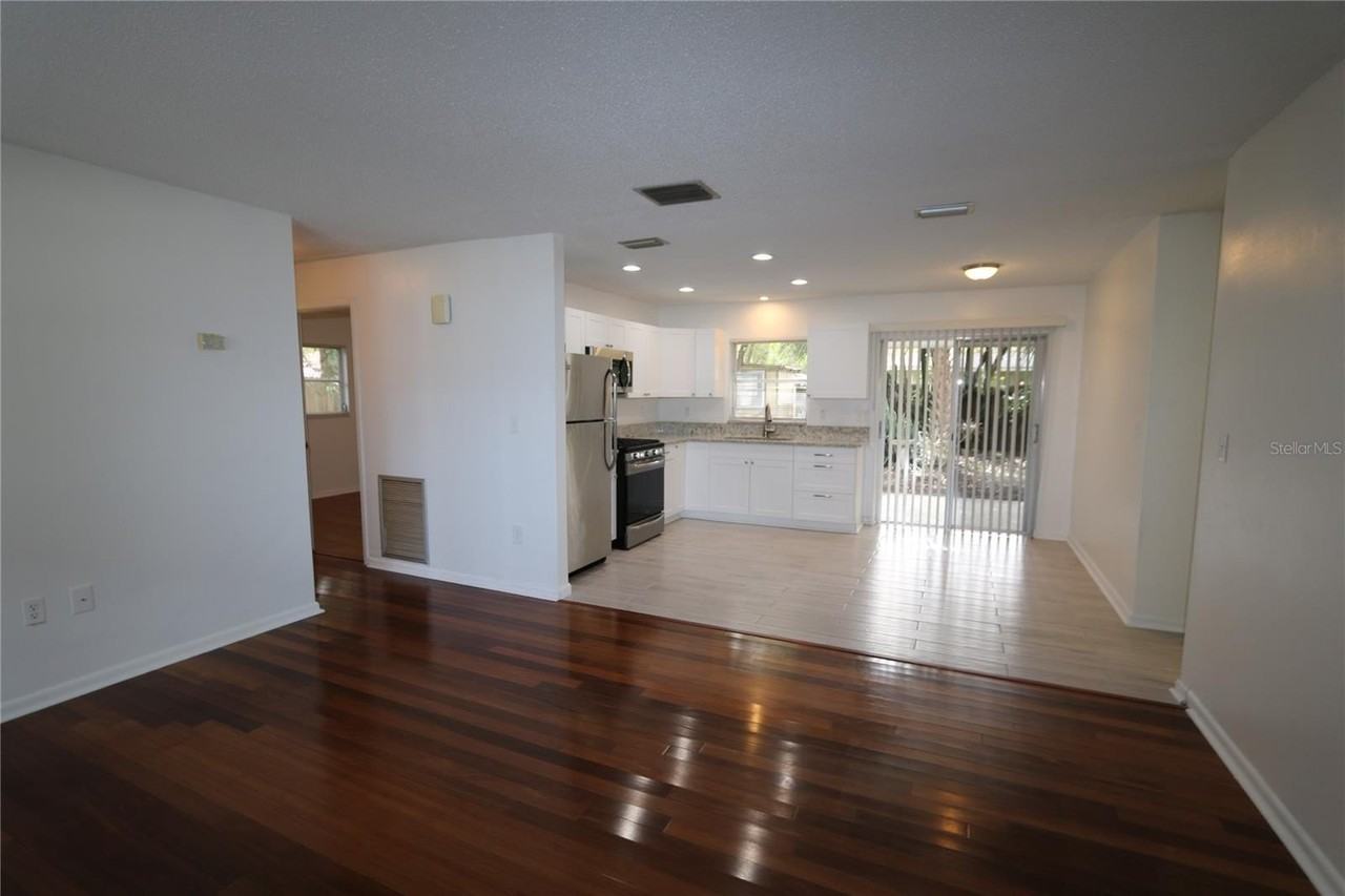 4109 E 99th Ave - Photo 4 of 24