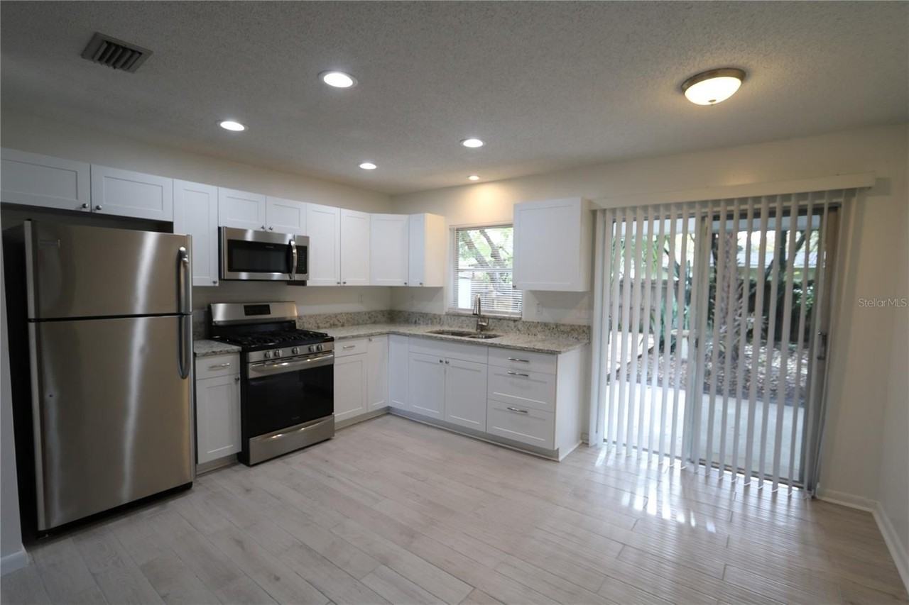 4109 E 99th Ave - Photo 5 of 24