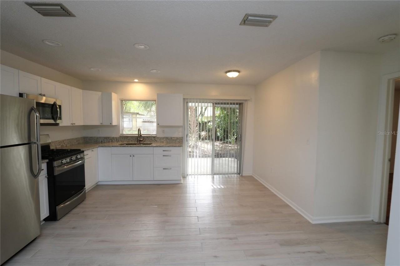 4109 E 99th Ave - Photo 6 of 24