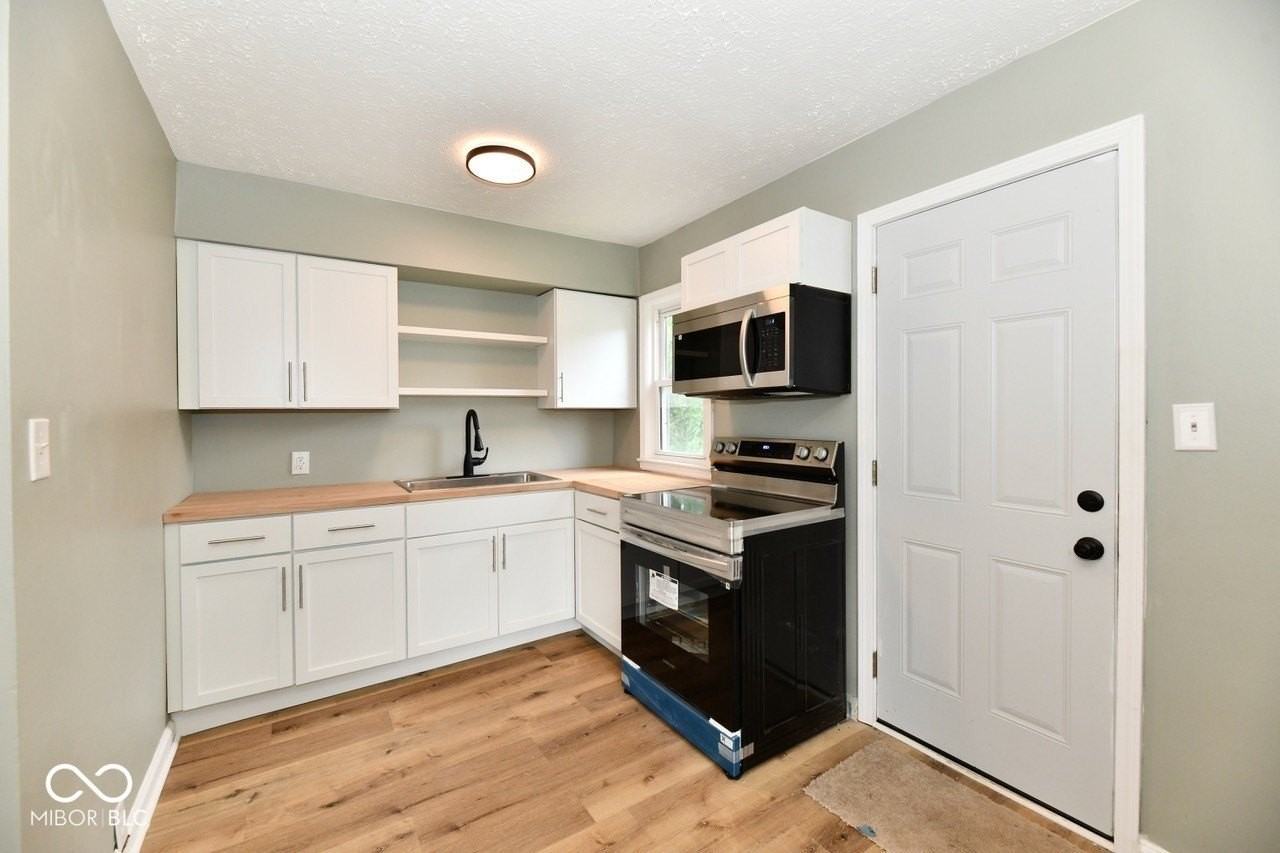 3315 N Euclid Ave - Photo 7 of 15
