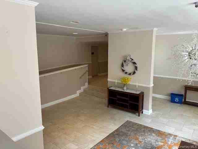 100 Lincoln Ave #14A - Photo 6 of 27