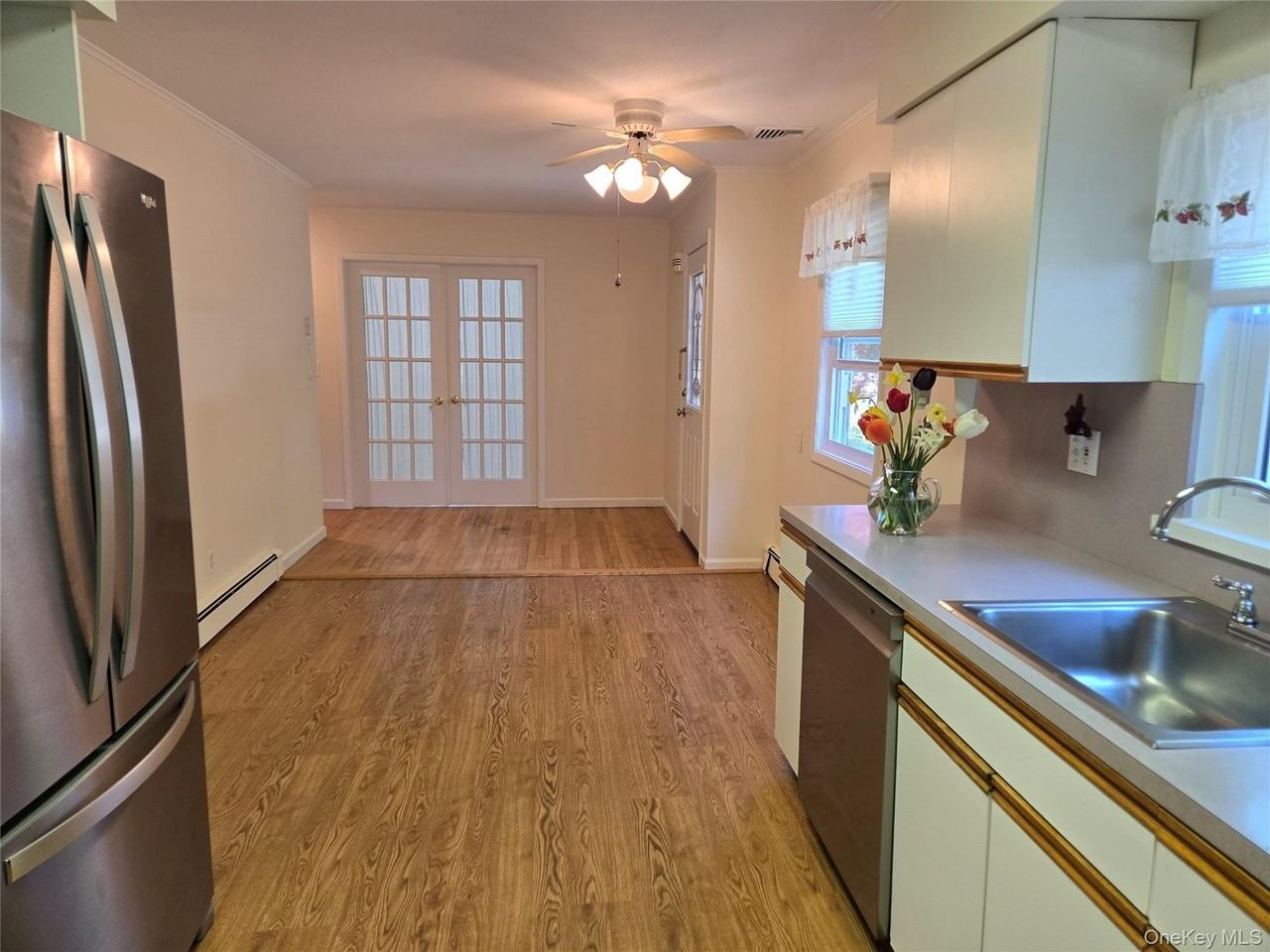 2758 Cedar Ave - Photo 6 of 25