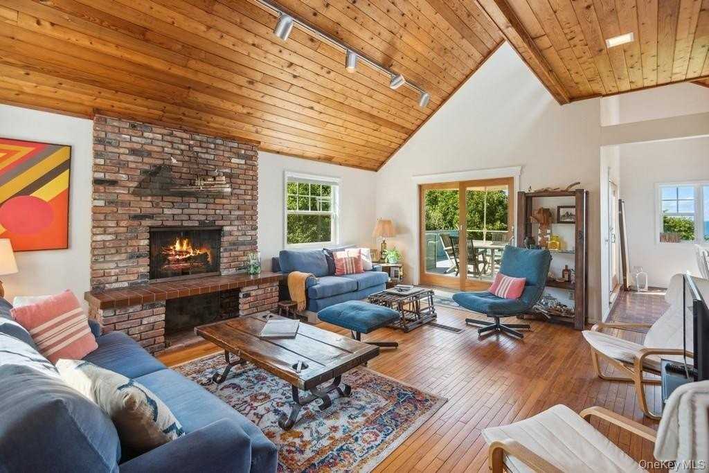 46 Captain Kidds Path - Photo 2 of 16