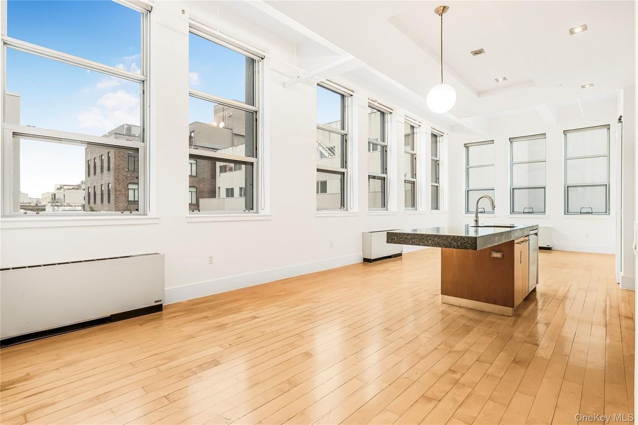 55 Berry St #4F