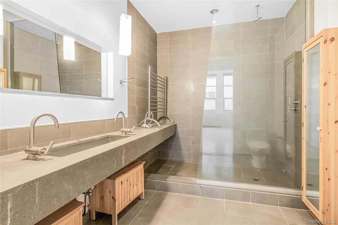 55 Berry St #4F - Photo 4 of 30