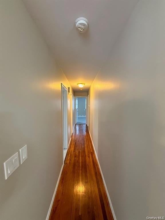112 N Columbus Ave #2 - Photo 3 of 8