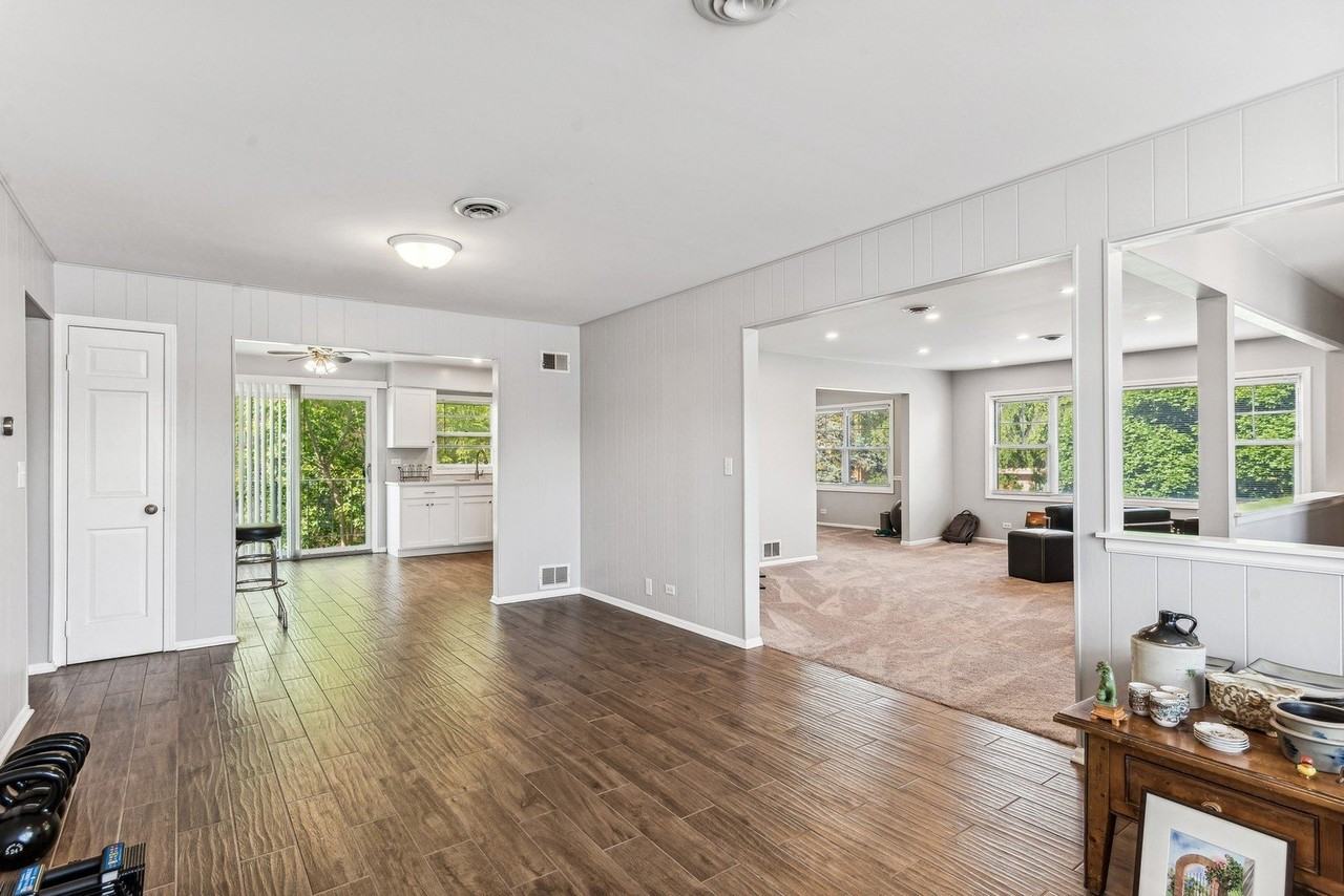 8951 Skokie Blvd #3 - Photo 5 of 13