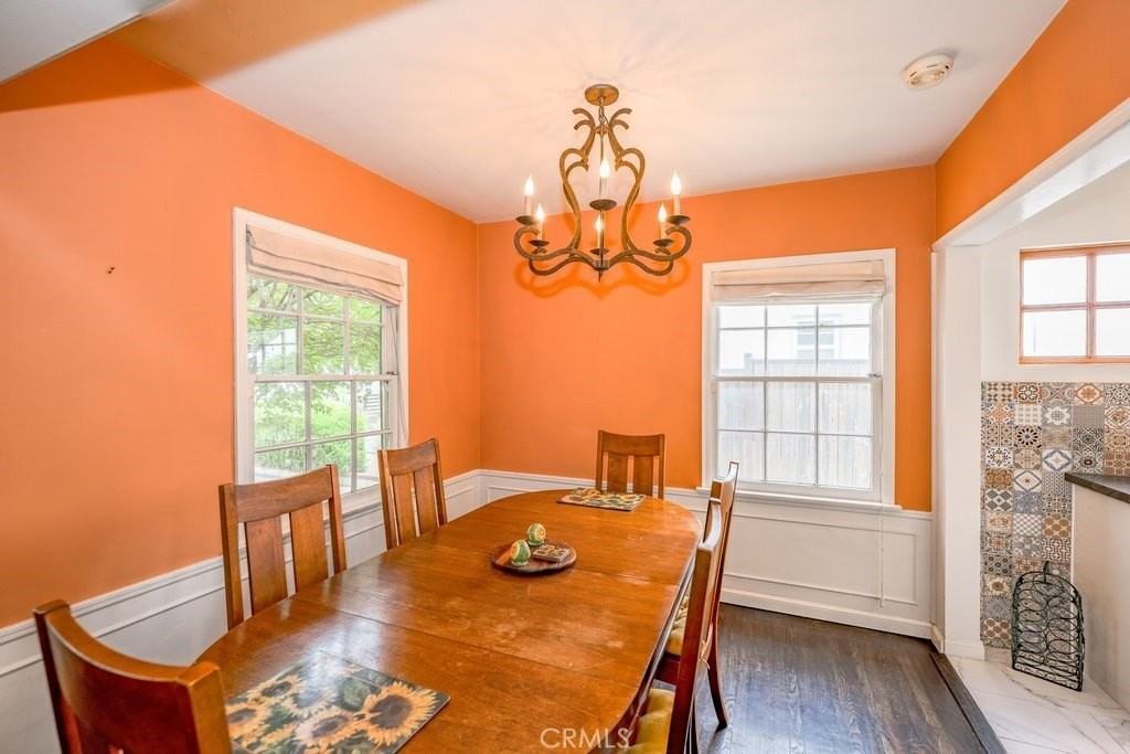 5938 Simpson Ave - Photo 6 of 21