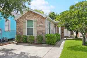 featured image of 1830 Burdette St