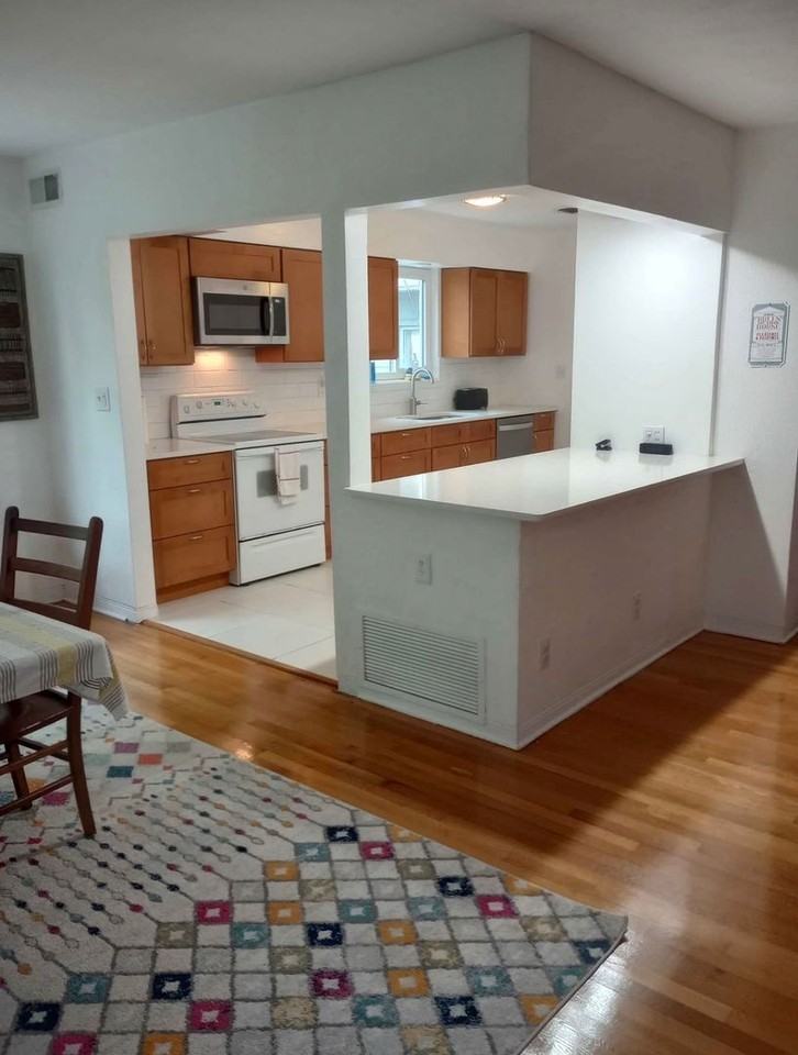462 Magnolia St - Photo 3 of 23
