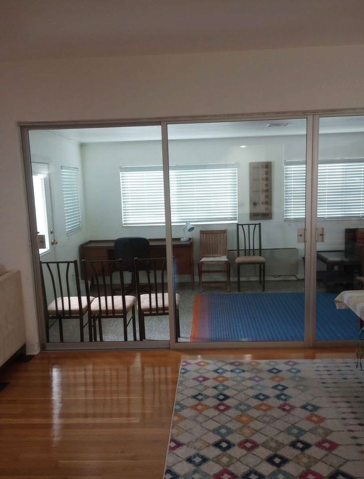 462 Magnolia St - Photo 5 of 23