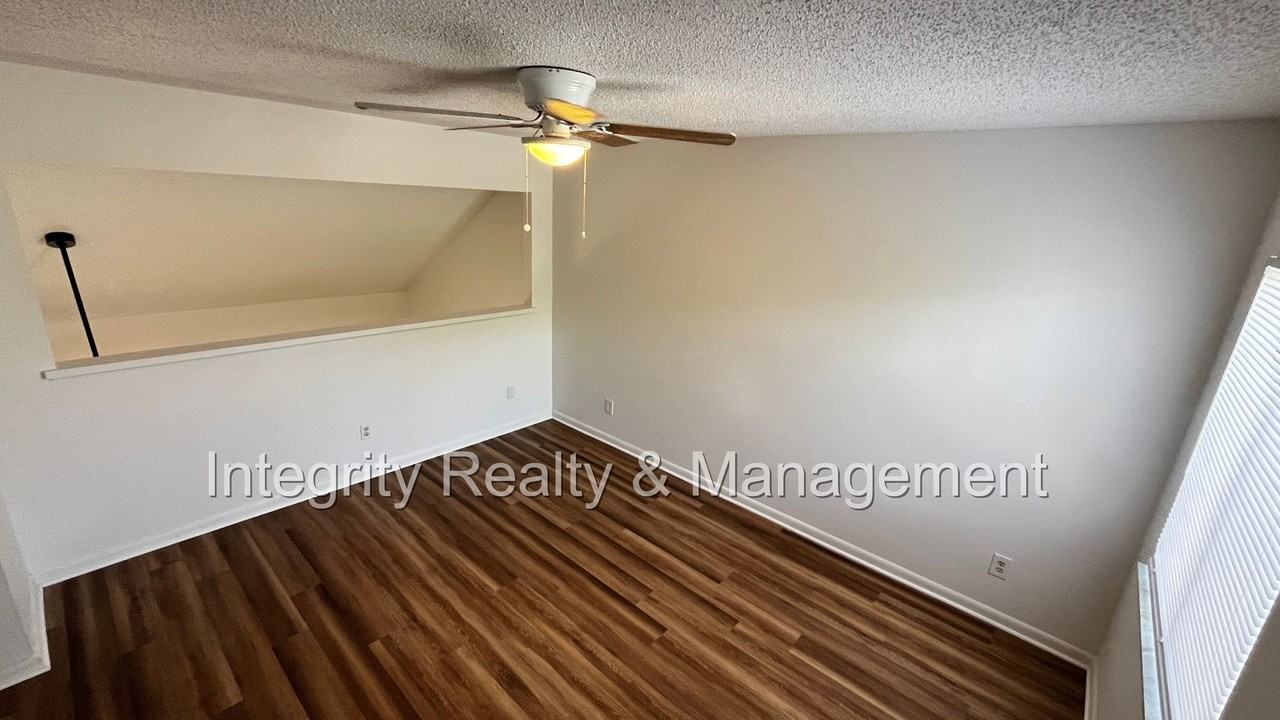 8326 Windypine Ln - Photo 3 of 13