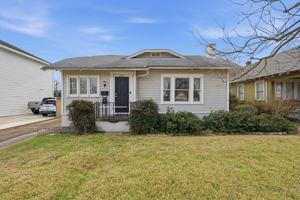 featured image of 2824 Columbus Ave