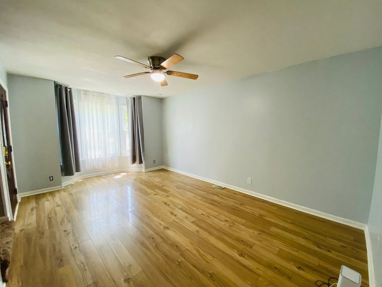 1734 Broadripple Dr - Photo 4 of 27