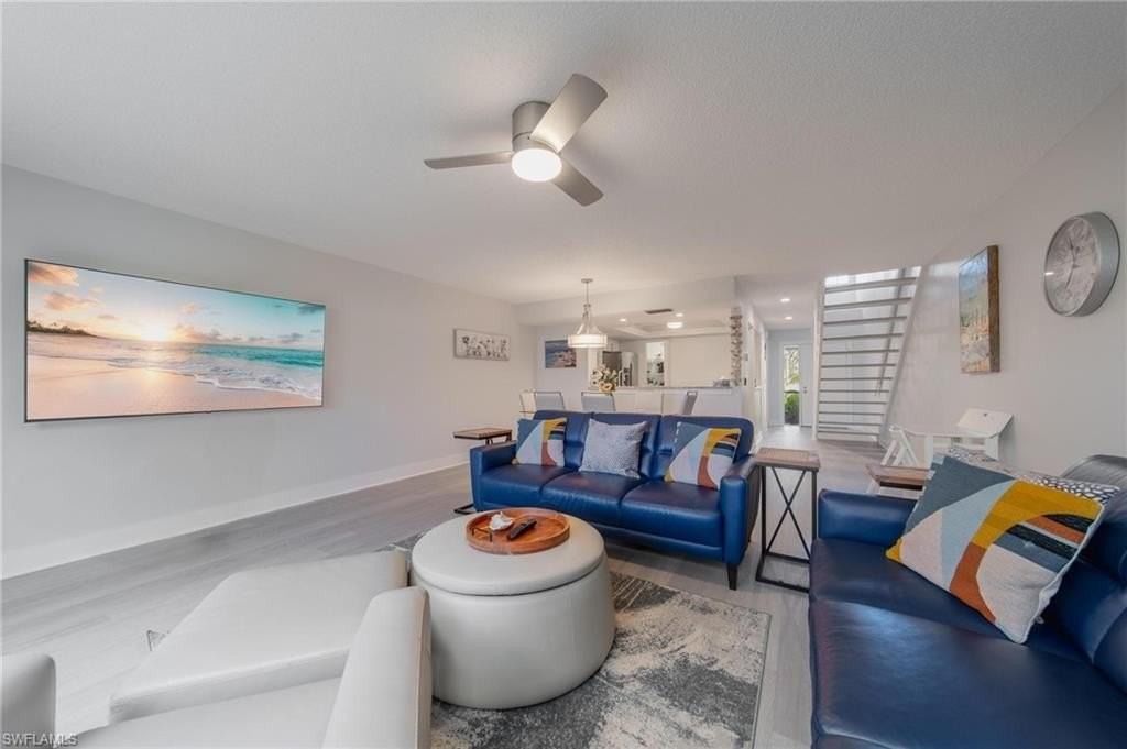 820 Meadowland Dr #D - Photo 3 of 30