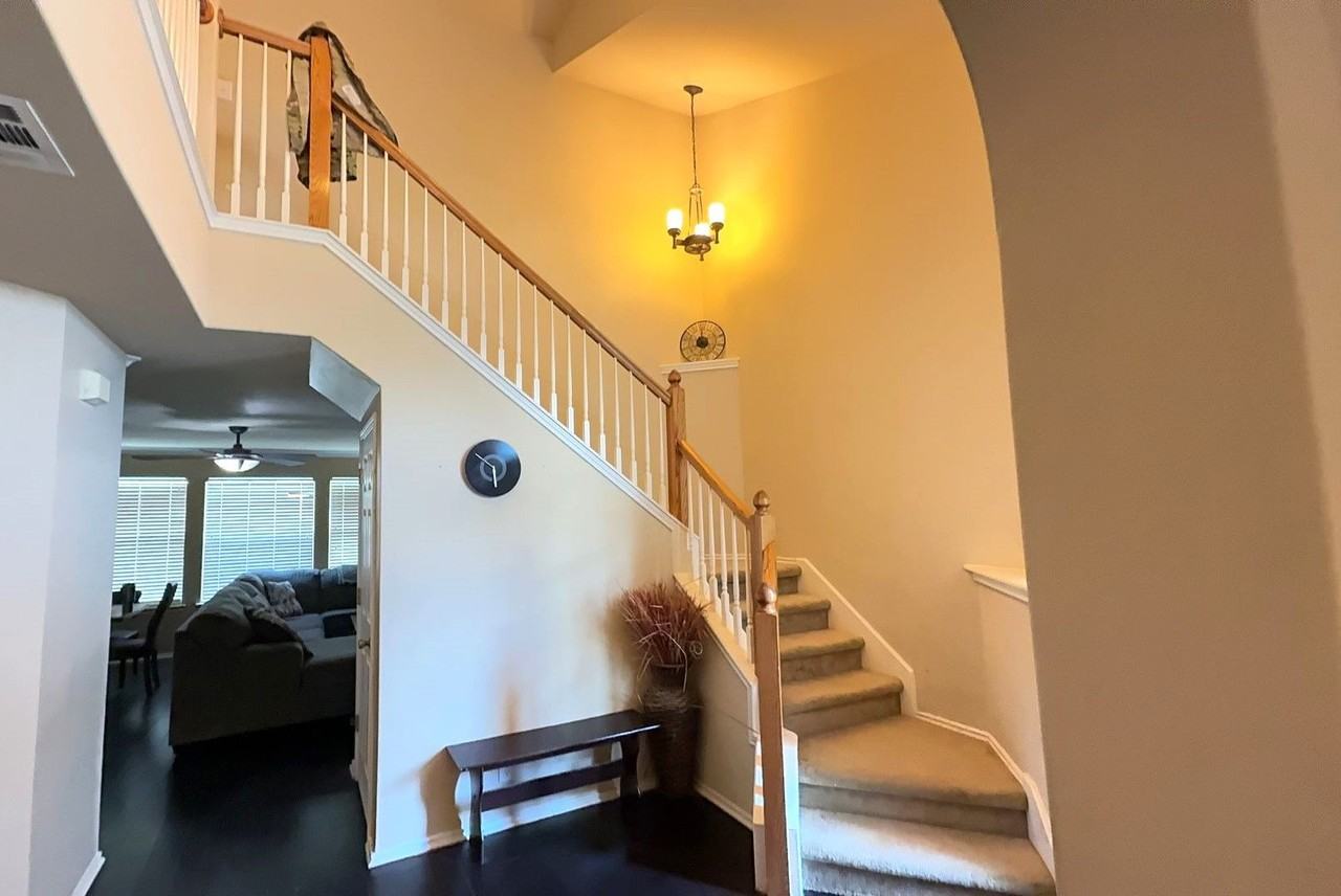 215 Bright Chase - Photo 2 of 15