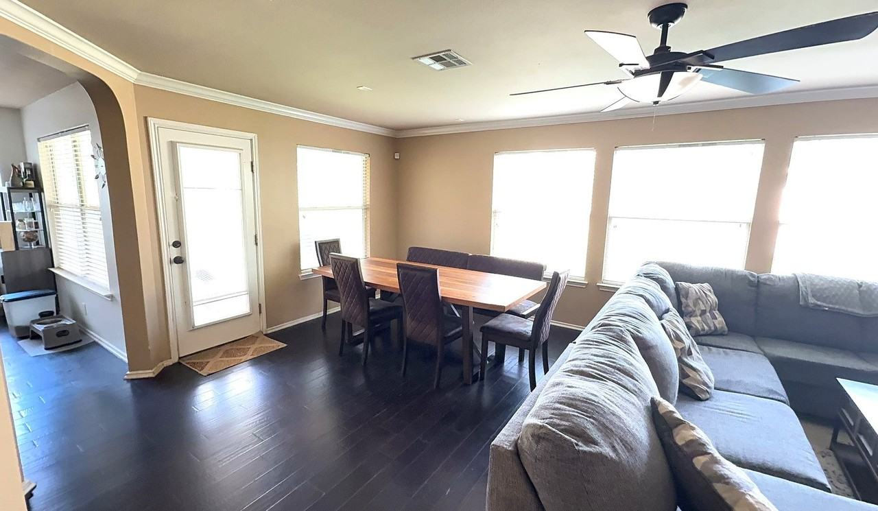 215 Bright Chase - Photo 5 of 15