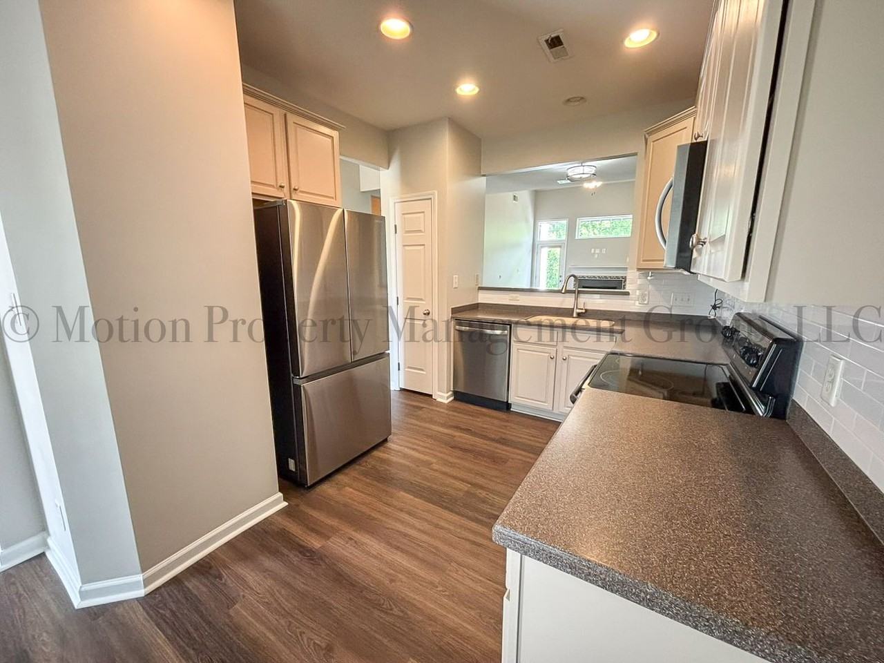 9535 Shumacher Ave Nw - Photo 2 of 17