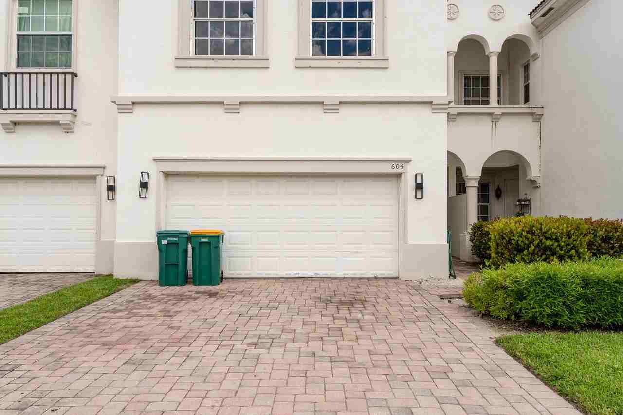 7029 Ambrosia Ln #604 - Photo 4 of 45