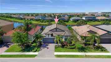 featured image of 2077 Hamlin St